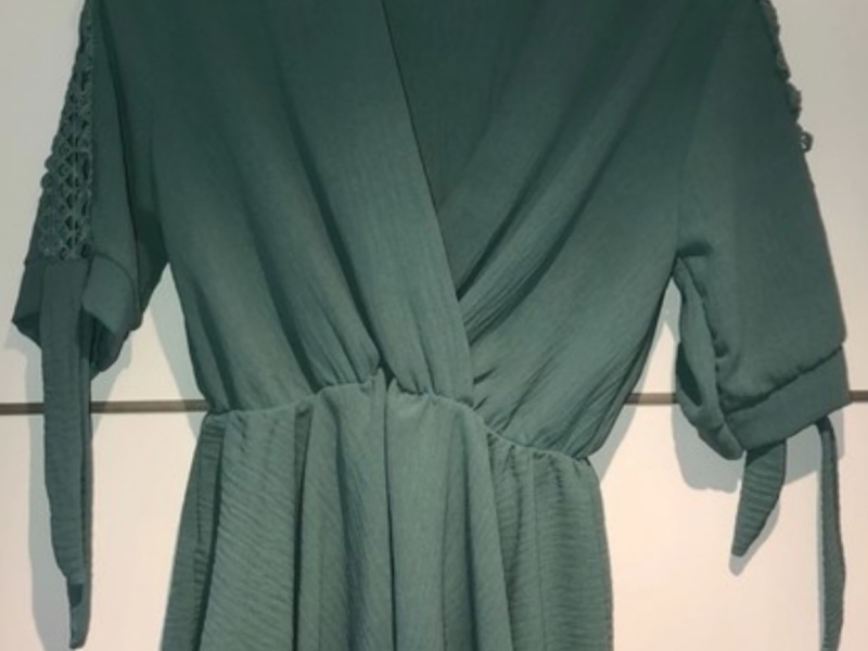 Top turquoise